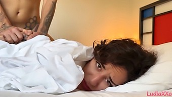 Stupéfait: Comment Peut-Il Trahir Sa Belle-Mère ? Rencontre Intime Avec Son Beau-Fils