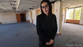 Real Estate Agent'S Cheating Caught On Camera During Anal Encounter With Fake Client